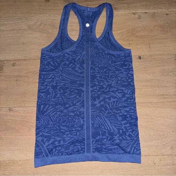 Lululemon Swiftly Tech Racerback Heathered Harbor Blue 6 - Picture 8 of 12